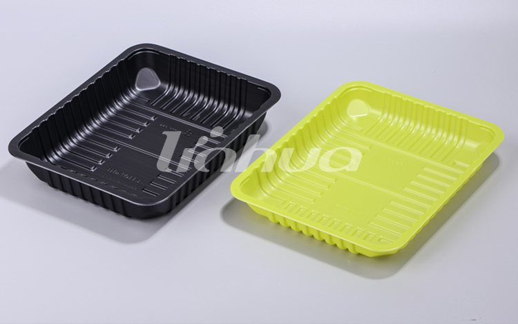 How does the design of VSP Trays contribute to improved storage efficiency in commercial and industrial applications?